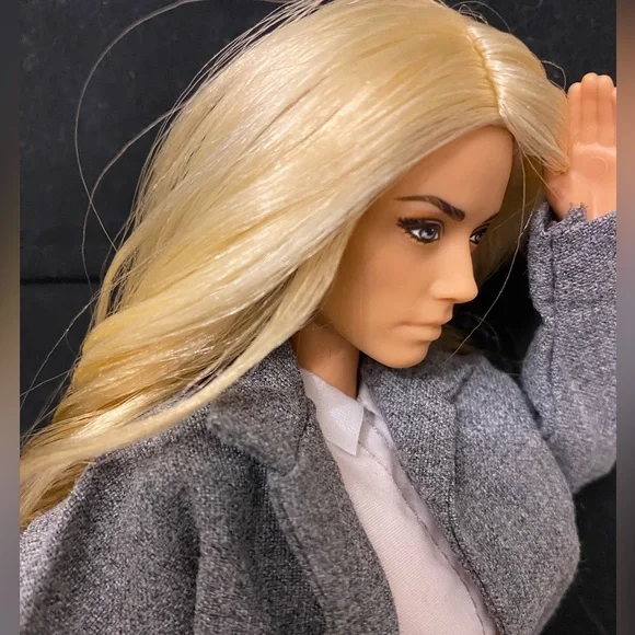 It’s Amber. - Picture 2 of 6